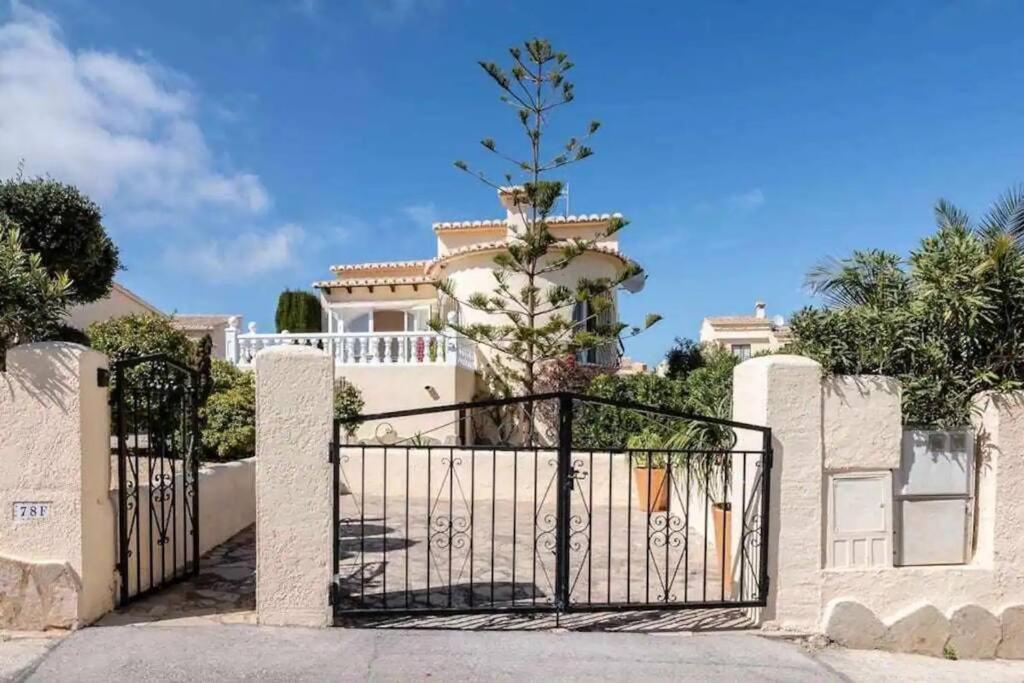 Beautiful Villa Close To Xabia & Moraira Benitatxell Exterior foto